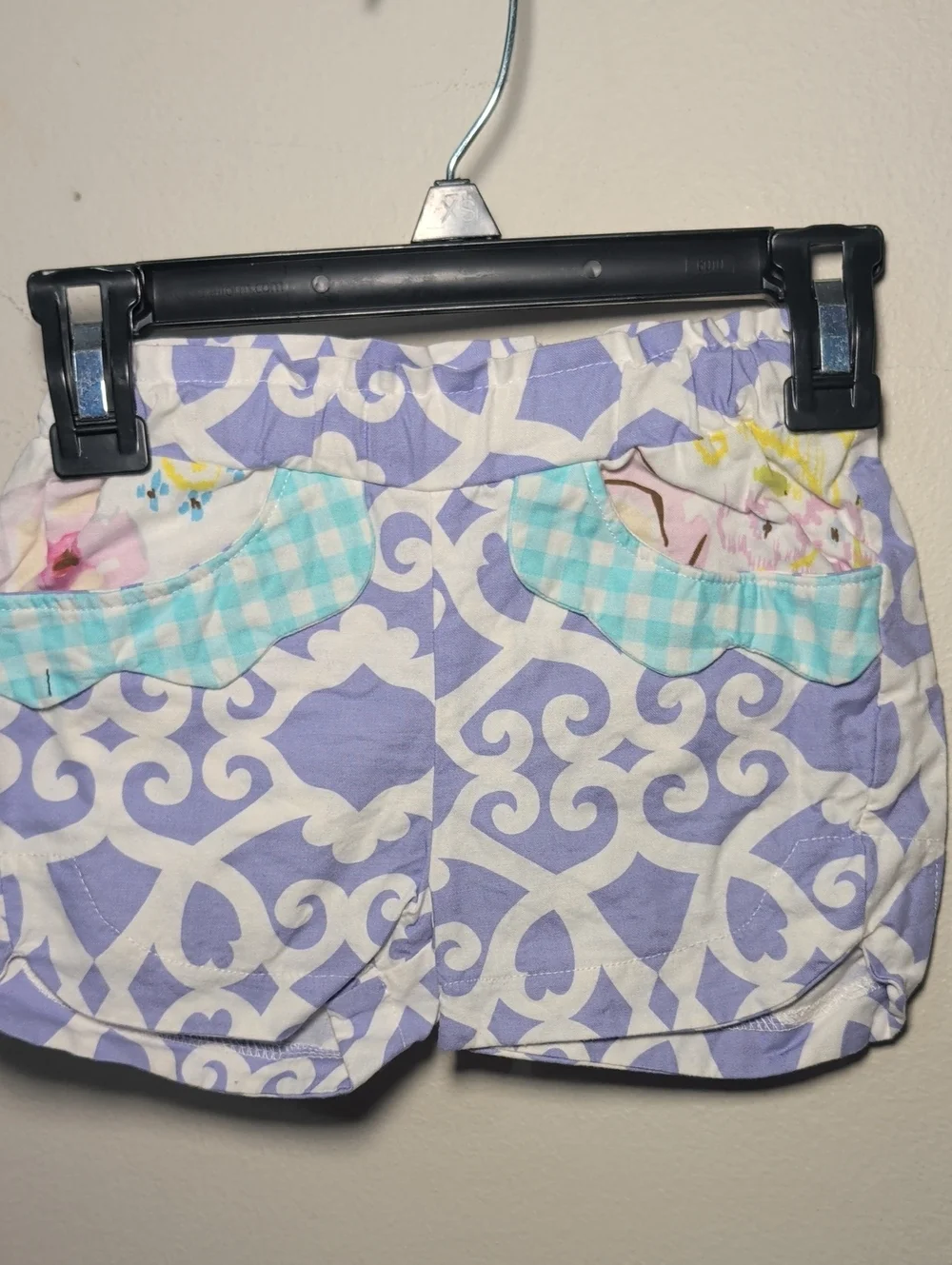 Designs by Faith Lavender and White Floral Short Set Boutique Girls Size 2T*